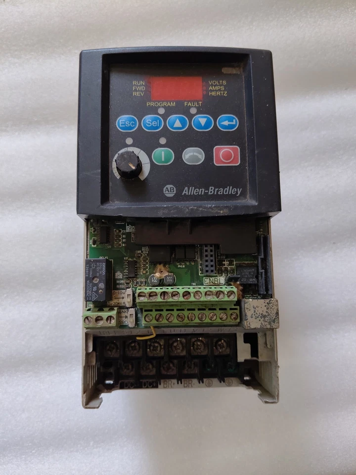 ALLEN BRADLEY 22B-D6P0N104 3.0HP 2.2KW